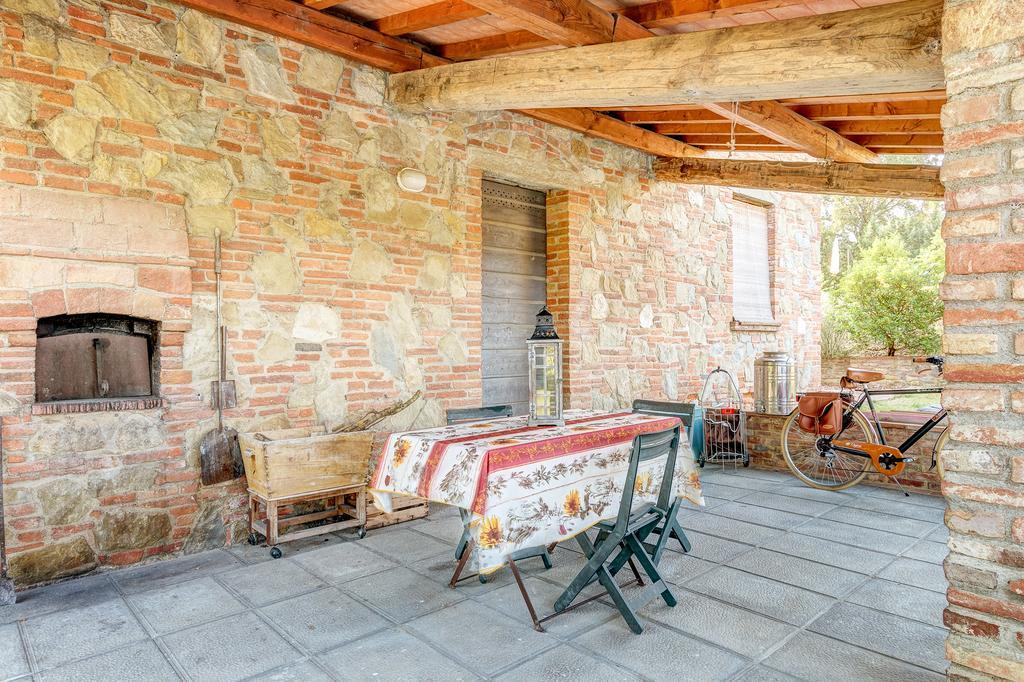 Agriturismo Il Poggiarello Foiano Della Chiana Bagian luar foto