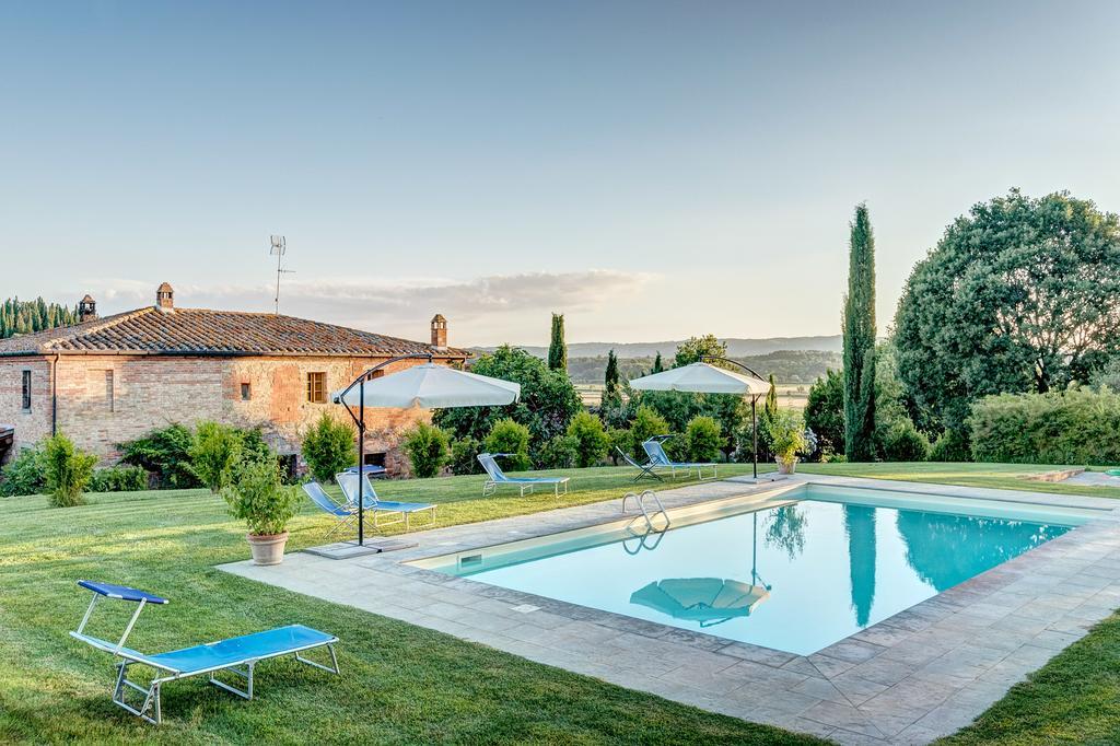 Agriturismo Il Poggiarello Foiano Della Chiana Bagian luar foto