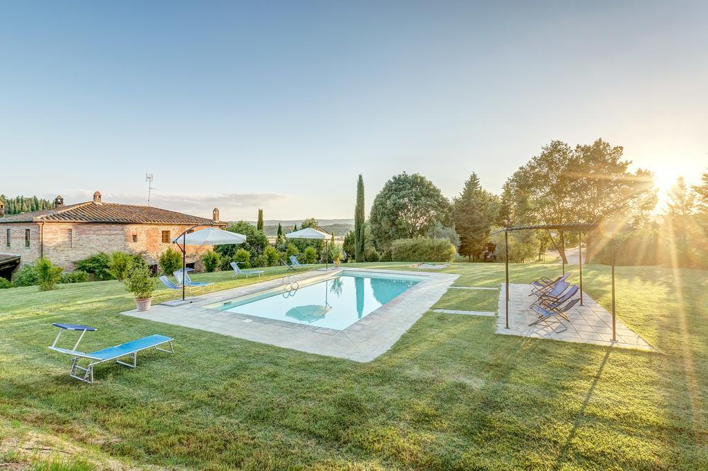 Agriturismo Il Poggiarello Foiano Della Chiana Bagian luar foto