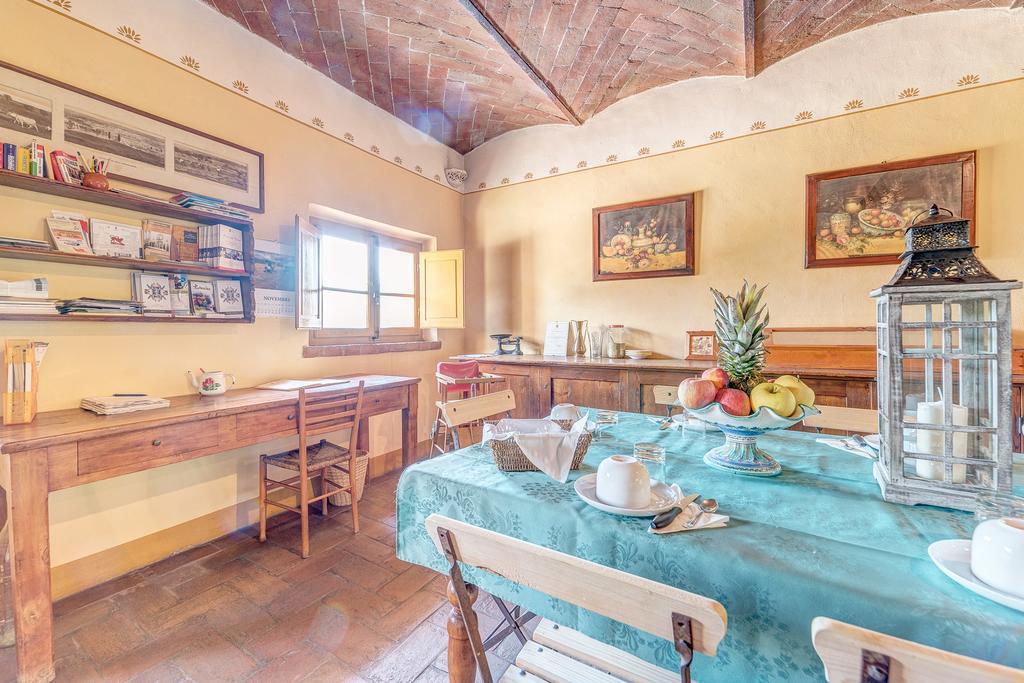 Agriturismo Il Poggiarello Foiano Della Chiana Bagian luar foto