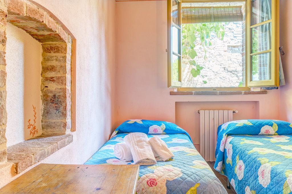 Agriturismo Il Poggiarello Foiano Della Chiana Bagian luar foto