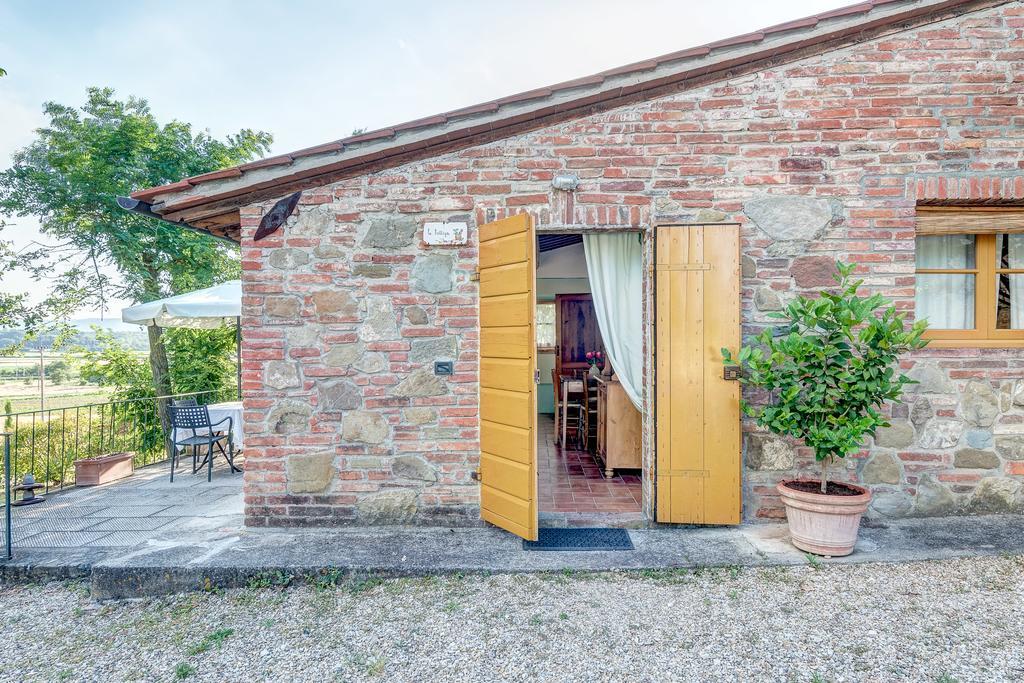 Agriturismo Il Poggiarello Foiano Della Chiana Bagian luar foto